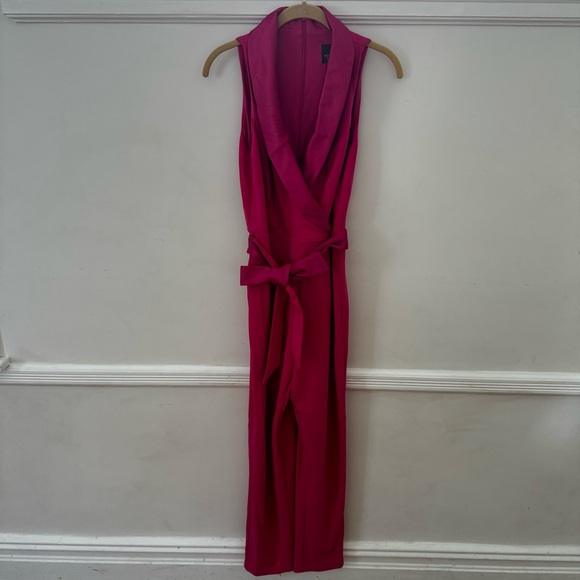 NWOT Sleeveless Crepe Jumpsuit with Tuxedo Collar in Cabaret Pink - Size 6 - Picture 6 of 9